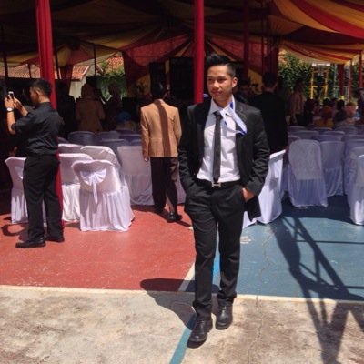 AulPutra10's profile picture. Live & ideas must going on | Glory Glory Man.United !! |