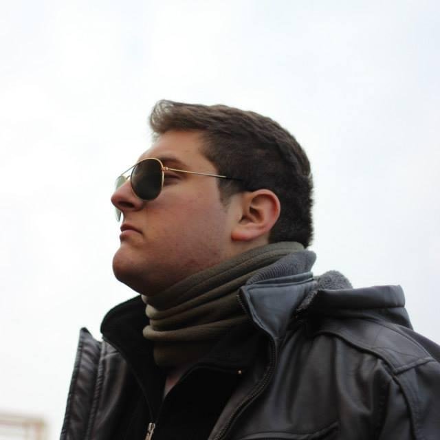 Gamer Argentino, si mi lista de amigos no está llena me puede agregar.... Argentinian gamer, if my friend list isnt full you can add me