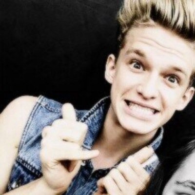 In love with an amazing australian singer ♡ 17 years old, @CodySimpson's fans • We're helping fans to get noticed by Codes :D  Cody followed 19th January 2014 ❁