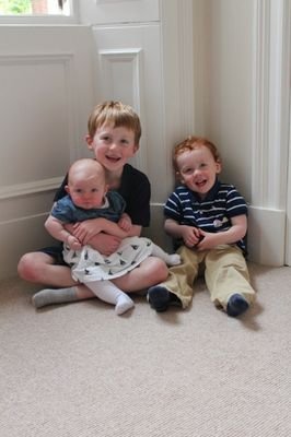 Mother of two lovely boys and one lovely girl, living in Edinburgh