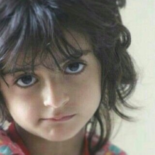 مرحوم يامن غاب واقفت لياليه .. يالله عسى في جنة الخلد مثواه ..