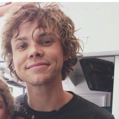 if you want this user, just dm me @pIaidshirtash