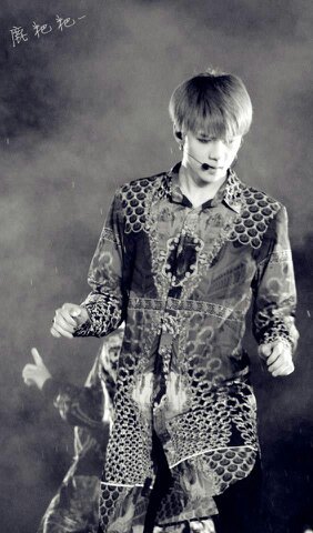 EXO's SEHUN ー ©1994 ー Will never be apart from bubble tea.
