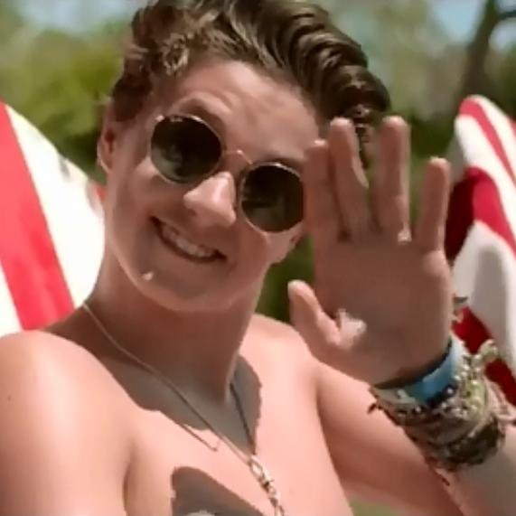 FFbradsimpson1's profile picture. FOLLOW @TheVampsband @TheVampsBrad @TheVampsJames @TheVampsCon & @TheVampsTristan