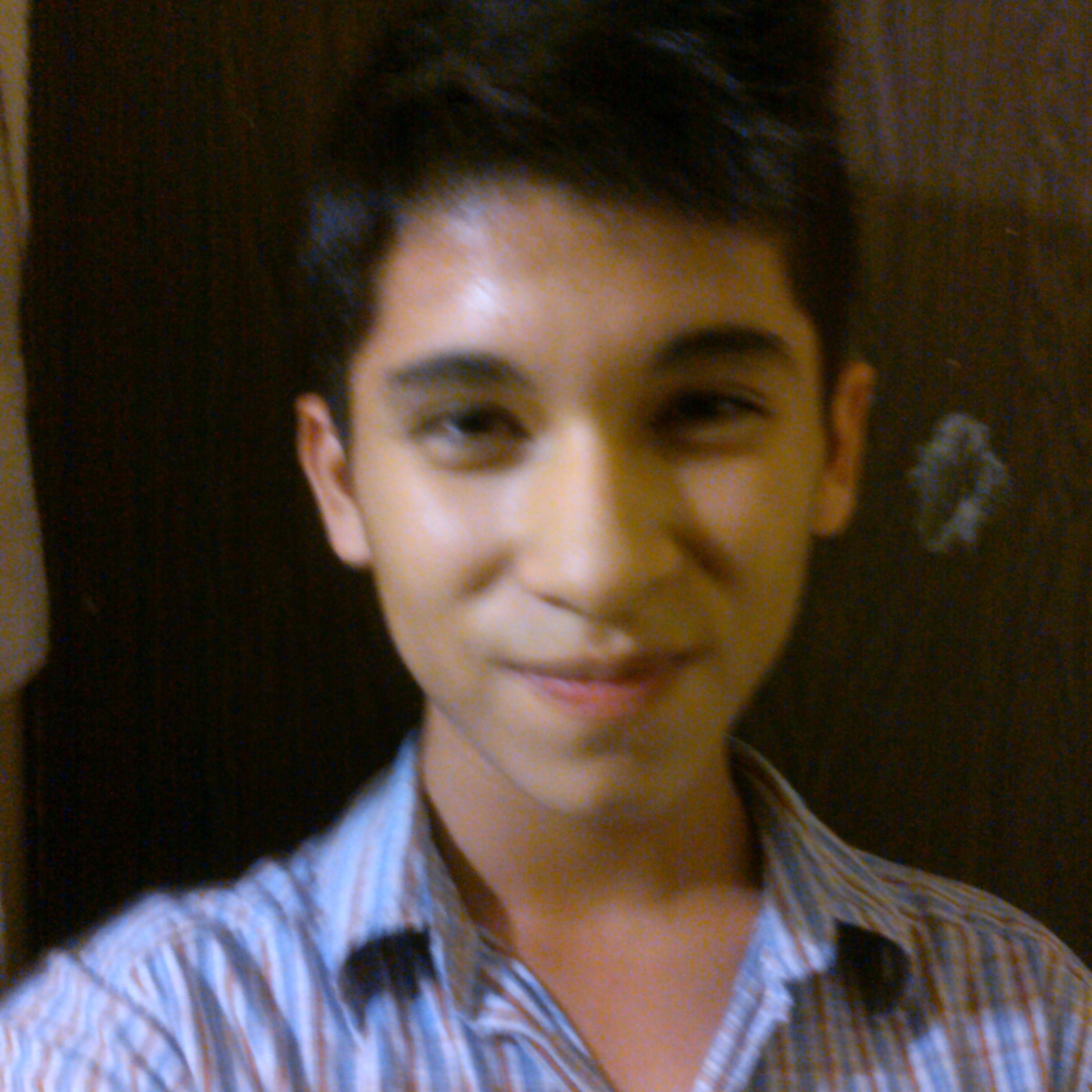hola soi jorge celeshh jeje amo amis padres ami familia me gusta sali la musica pasarla bien con todos mis amigos mis artistas favoritos son avril y austin love