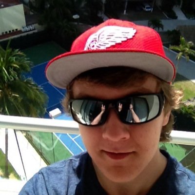 Hey, my name is Taylor and i play Multi cod on PS3. VioL is just starting so message me if your interested.