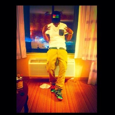 Young Unsigned Upcoming Artist From Boston, Rapper/Singer , Contact my KolMusicMilly@gmail.com Show a young nigga love!!!