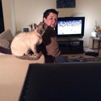 lib_wonders's profile picture. Stranger in a strange land.