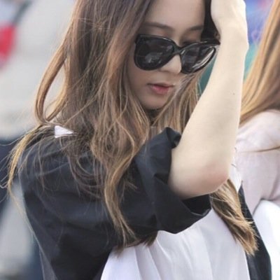 free follow from @hunipples94 please follow her instead of this account