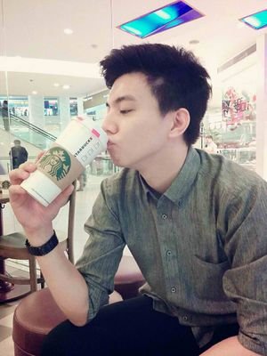 emandLbona's profile picture. be in Neverland and Stay Forever young  
26145592 BBM me :)) live free and trust no one .