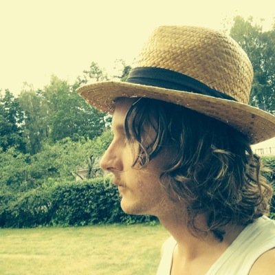 ramusthomas's profile picture. Grundare av Rámus förlag, undervisar i medieteknik & förlagsvetenskap, Mah & Lu