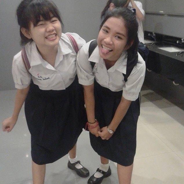 ชั้นรักจัสติน บีเบอ ใครจะว่ายังไงชั้นไม่สน ชั้นไม่แคร่แล้วแต่ คนเราไม่เหมือนกันและคนเราย่อมมีเหตุผลของตัวเอง