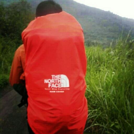 bejojati's profile picture. Bukan manusia yang sempurna | @LFC #YNWA #JFT96 | GK @CivilSociety_fc | @dwrahayu 171717