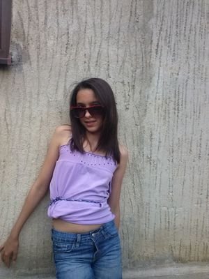 Hey!My name is Isabella Sunlight and I'm a member of the band LLIT!!I love all of you!!! 3,IS