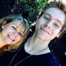 My son is not a chew toy. ||FL|RP||