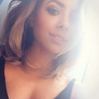 FOLLOW MY REAL ACCOUNT DEDICATED TO KAT GRAHAM: @GRAHAMUPDATESFR ! THIS ACC IS NOW A SAVED THANKS xx