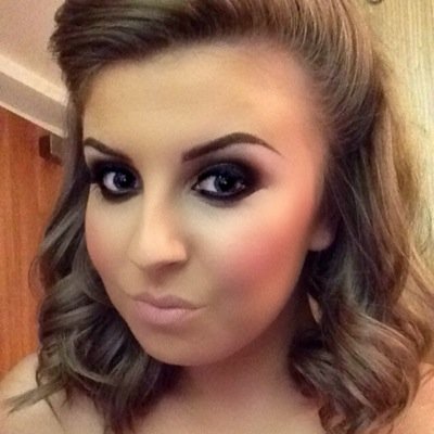 Emilyxx183's profile picture. 