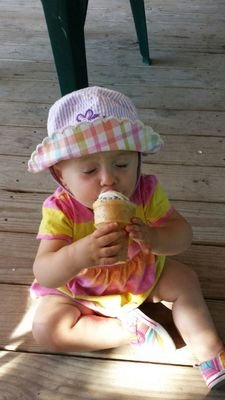 mama_cat25's profile picture. 