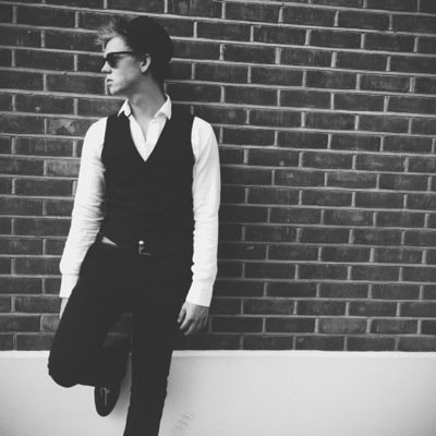 casparsclothes's profile picture. Ever wondered what @Caspar_Lee is wearing? You've come to the right place.