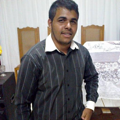 EU SOU UMA PESSOA ALEGRE GOSTO de fazer novas amizades