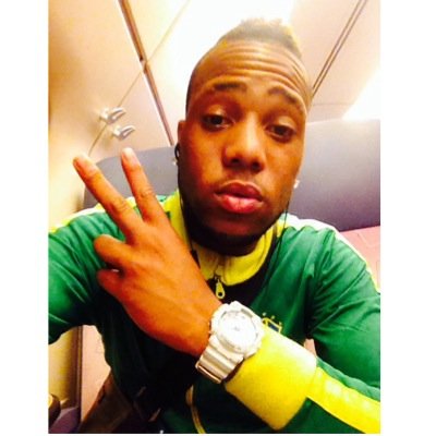 #Whatsapp #music #ymcmb #snapback#instagram#voetbal