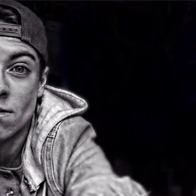 20 , living the high life with no regrets. #wrecklesskids #girlsidoadore