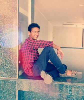Fun to be with guy ;). that's what I hear a lot. and its @aw3some_deepak :) 
new to twitter. :p