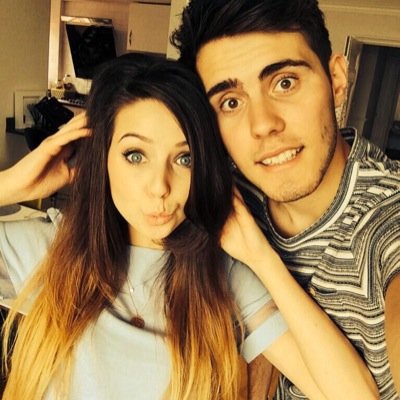 Live life to the full.....love my family...slighty huge youtube obbsession and oh those boys, who are they one direction.