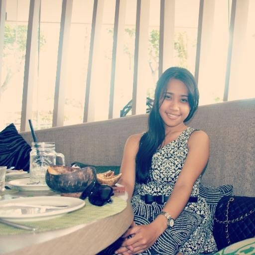 i'm a Balinesse Girl nd simple person...