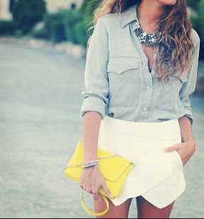 Todo lo que pienses está aqui. Frases, moda, consejos.Los únicos que pueden hacer sufrir a una chica son sus tacones.Ropa y complementos de las mejores tiendas.