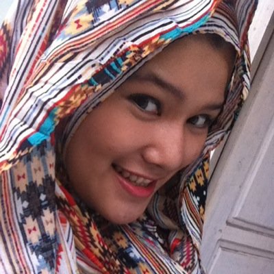 KikindraNouna's profile picture. About always simple..