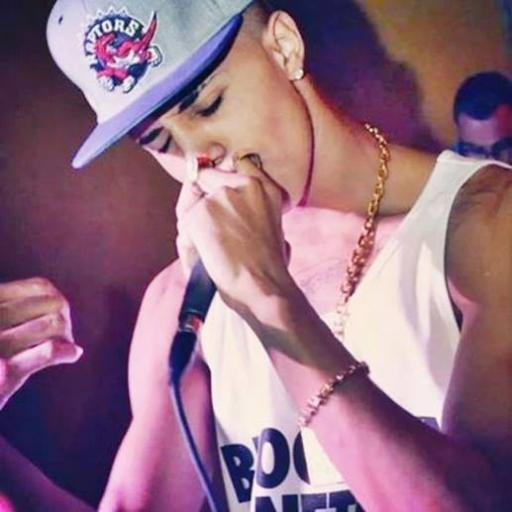 - Vc é bem mais que um Idolo pra Min , tee amoo Viidaa :3 3