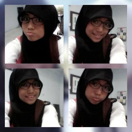 Kau tak pernah berfikir betah aku sayang kamu tu,tapi malah kw yg  buat aku sakit hati /3 :(