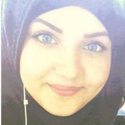 Name:  16yrs old  live:Uk From:Syria