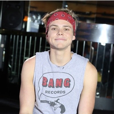 HERE JESUS I CANT BREATHE http://t.co/uLIEbKez6u