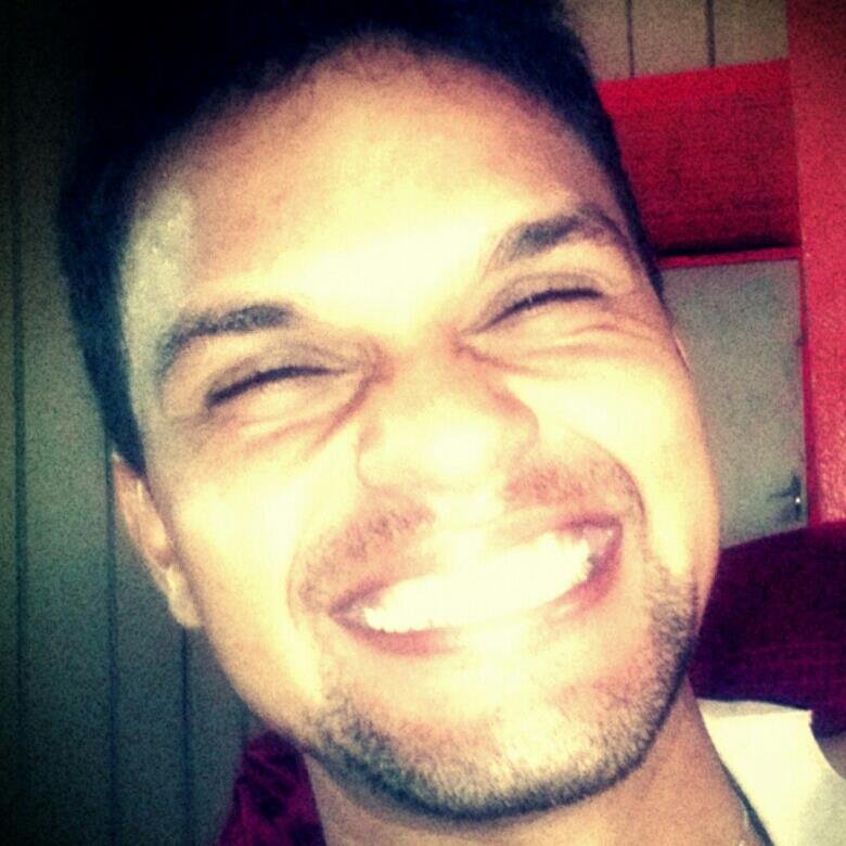 EdDhimas's profile picture. 