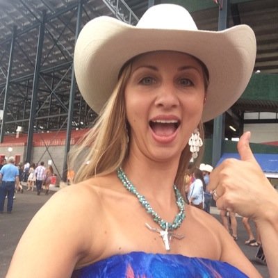 jennifer_bass's profile picture. It's me!!