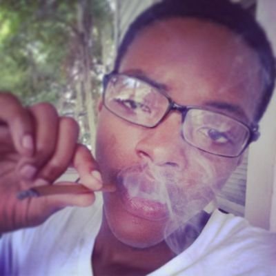 S.W.E.D Is My Motto And If You On The Same Level Follow Me!!! And If Not... Well... Sucks For You. #teamfollowbackstoners #MMOT #JetLife #FuckinStoner