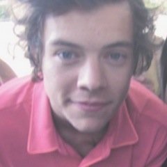 Hiiiii. Please follow @cosyhxrryy