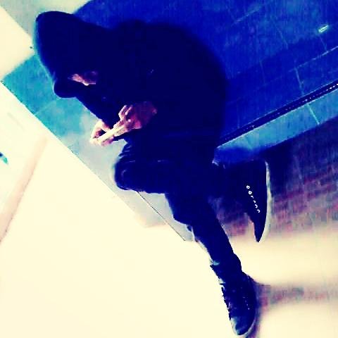 Ronys__'s profile picture. 