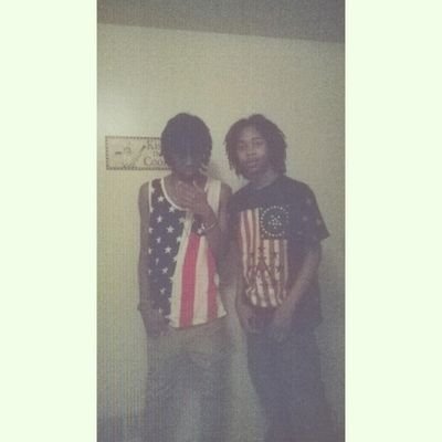 Follow me im real nigga  ill follow back if i diddnt let a nigga know