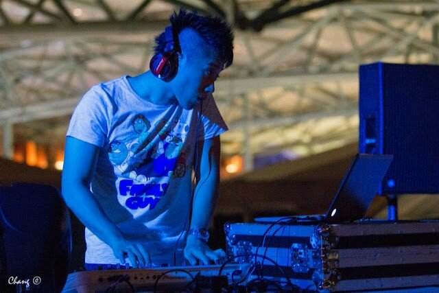 museoramuse's profile picture. Retrospect, Circumspect, Introspect / Budding Public Relations Professional, Liverpool Fan, Progressive House/Electro House DJ, Gastronomy, Crapology