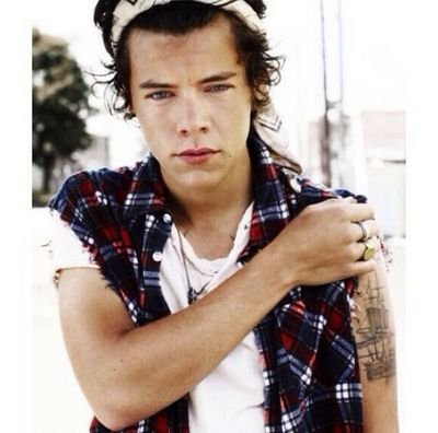 Harry's Official Fans Page||Harry Styles?...Do you mean our life?|| Follow us @HarryMyBestDrug and @thosebrownboots ||