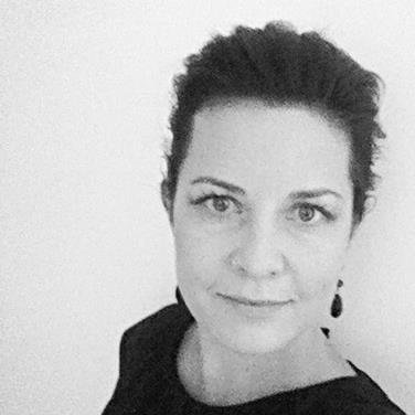 cassiedealy's profile picture. 