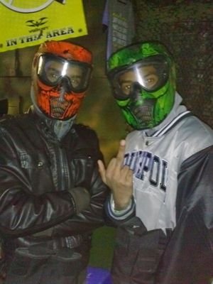 riazhaniff1997's profile picture. just like to take pictures of random things