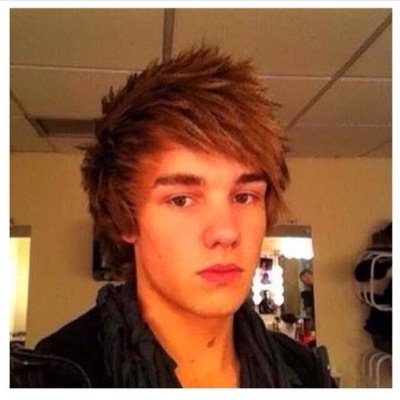 READ_Bi0plz's profile picture. 