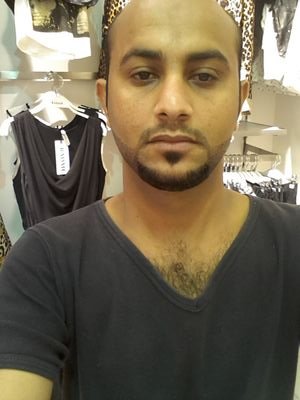 ‏سكگنَ قلبَي صدفهہ ۈ ﭑسقاني حباً حتىَ عشقتہ..'♡