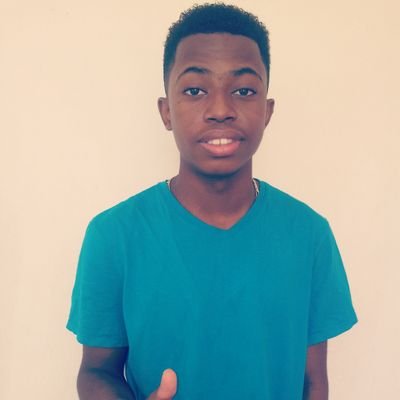Young nigga drillin-HDB The crew #letGetIt |Rapper|singer|Runner|Photograph|Producer|#HDB| Follow me on ig: @BeezyHDB For| booking check me up on BBM 79204EB3