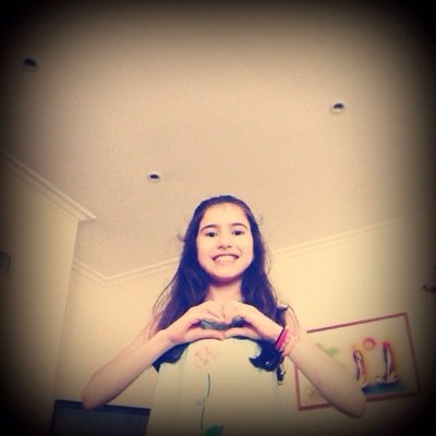 LeonorMalik1's profile picture. I love  One Direction,music,friends,sweets and my family. Siga me que eu sigo de volta .