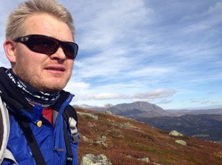 Kreativ mosjonist, syklist som liker lange og seige turer langs landeveien